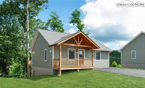 228 Ava Way #103, Boone, NC 28607