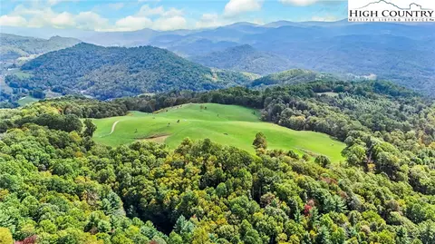 423 Beaver Dam Farm Rd, Vilas, NC 28692