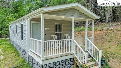 939 Don Bare Rd, Jefferson, NC 28640