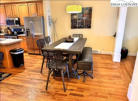 Dining - 3441 S Beech Mountain Pkwy #A4, Beech Mountain, NC 28604 photo 2 of 2
