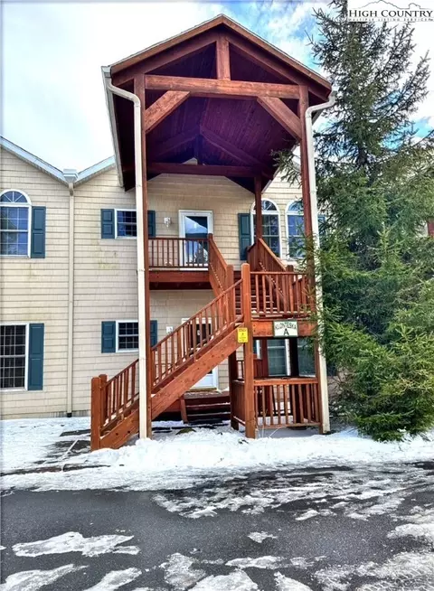 Exterior - 3441 S Beech Mountain Pkwy #A4, Beech Mountain, NC 28604 photo 4 of 4