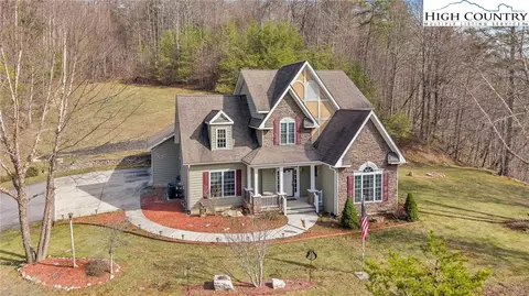 3186 3190 Silas Creek Rd, Lansing, NC 28643