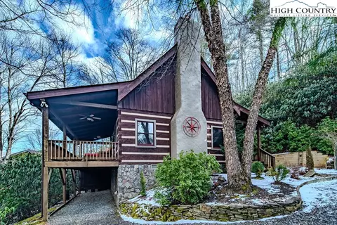 182 Streamside Ln, Seven Devils, NC 28604