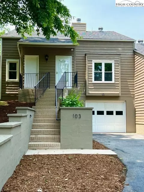 30 Village Rd #103, Roaring Gap, NC 28668