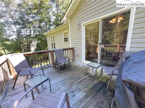 Exterior - 109 Doe Run, Morganton, NC 28655 photo 3 of 11