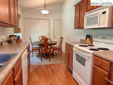 Kitchen - 109 Doe Run, Morganton, NC 28655 photo 1 of 3