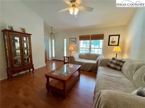 Living - 109 Doe Run, Morganton, NC 28655 photo 1 of 2