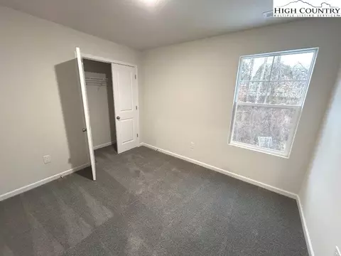 Bedroom - 5155 NE Mark Dr, Hickory, NC 28601 photo 8 of 10