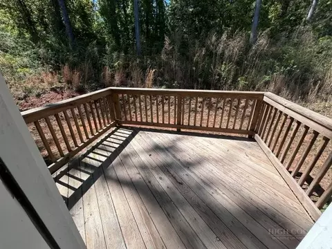 Exterior - 5155 NE Mark Dr, Hickory, NC 28601 photo 2 of 5