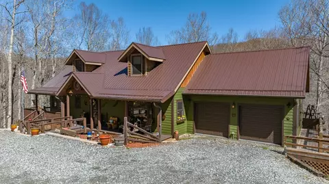 Exterior - 242 Wallace Xing, Todd, NC 28684 photo 3 of 14