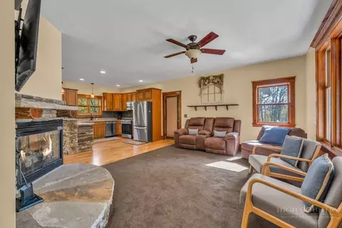 Living - 242 Wallace Xing, Todd, NC 28684 photo 4 of 6