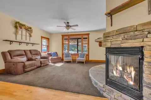 Living - 242 Wallace Xing, Todd, NC 28684 photo 2 of 6