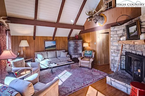Living - 335 Cherry, Boone, NC 28607 photo 1 of 2