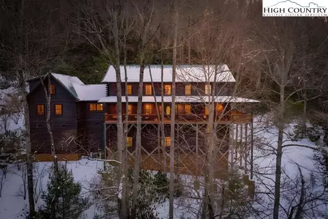 1709 Broadstone Rd, Banner Elk, NC 28604