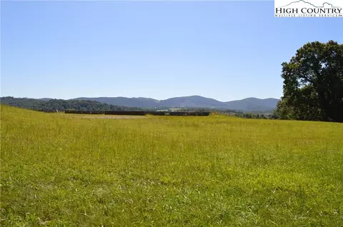 1828 Stratford Rd, Sparta, NC 28675