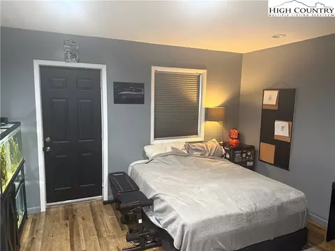 61 River Loop, Newland, NC 28657 photo 24
