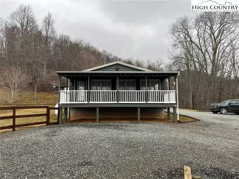 160 Disney Ln, Newland, NC 28657