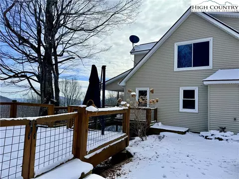 386 Hornblend Dr, Boone, NC 28607 photo 6