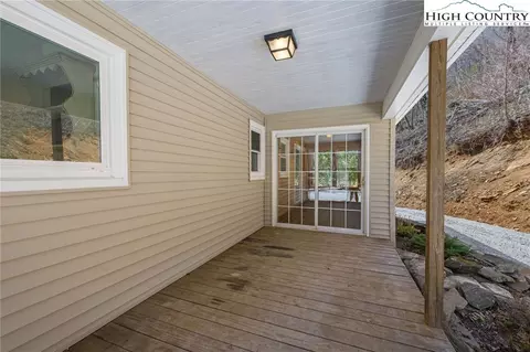 386 Hornblend Dr, Boone, NC 28607 photo 40