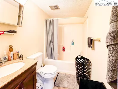 229 E King St #23, Boone, NC 28607 photo 8