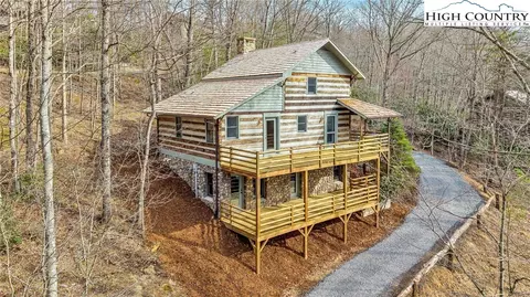 372 Homestead Rd, Todd, NC 28684