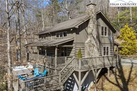 135 Jake Trl, Vilas, NC 28692