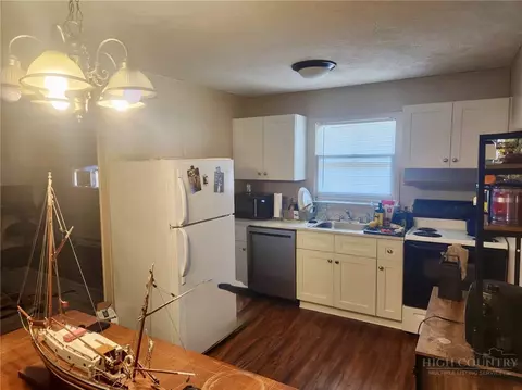 Kitchen - 134 Mac St #10, Boone, NC 28607 photo 3 of 3