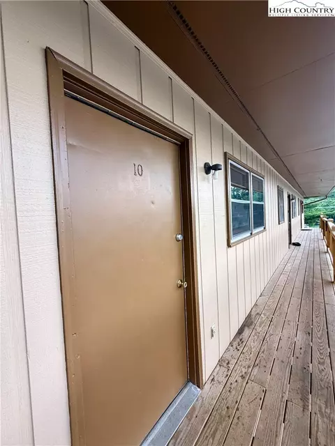 Exterior - 134 Mac St #10, Boone, NC 28607 photo 1 of 2
