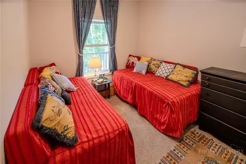 Bedroom - 211 Wild Daisy Ln, Beech Mountain, NC 28604 photo 7 of 8