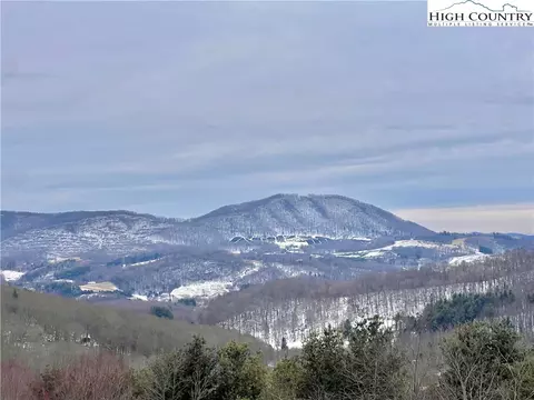 170 Denise Dr, West Jefferson, NC 28694