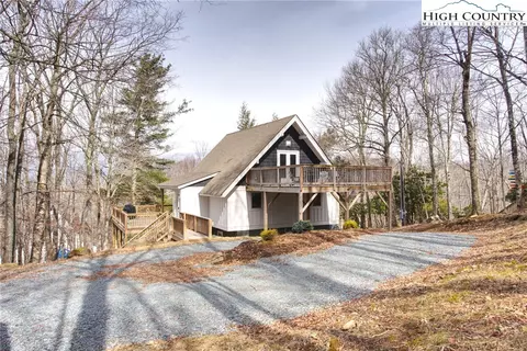 111 Overbrook Trl, Beech Mountain, NC 28604