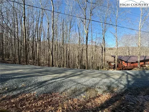 134 Locust Ridge Rd, Beech Mountain, NC 28604 photo 6