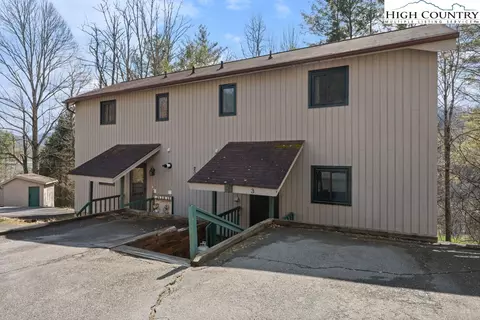 201 S Slope Rd #N-3, Banner Elk, NC 28604