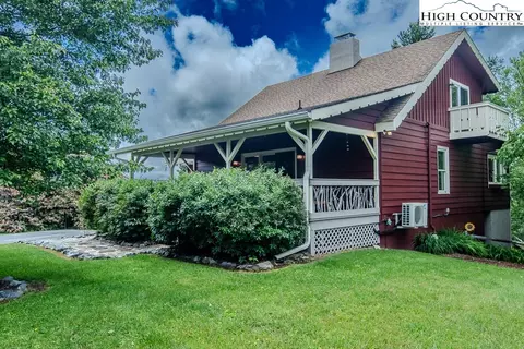 193 Grovers Knob, Blowing Rock, NC 28605
