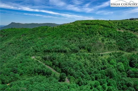 C612 Sugartree Nvno, Zionville, NC 28698