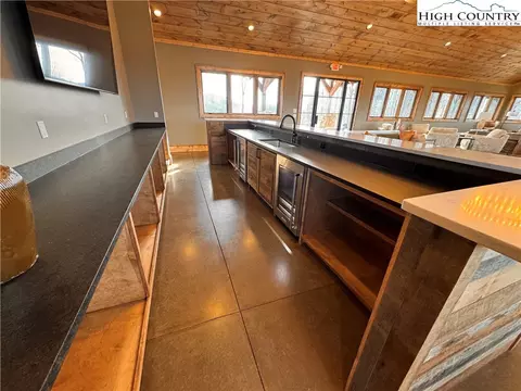 tbd Raspberry Ln, Elk Park, NC 28622 photo 34