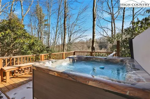 380 Devils Lake Dr, Seven Devils, NC 28604 photo 47