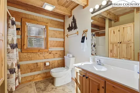 380 Devils Lake Dr, Seven Devils, NC 28604 photo 39