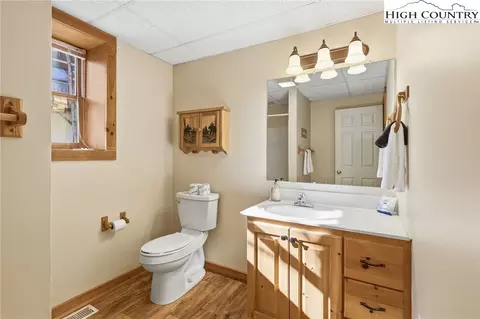 380 Devils Lake Dr, Seven Devils, NC 28604 photo 37