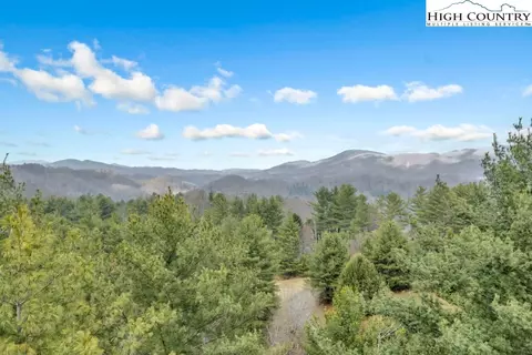 30 Valle Cay Drive, Vilas, NC 28692