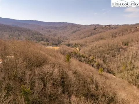 1122 Pine Ridge Rd, Beech Mountain, NC 28604 photo 22