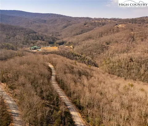 1122 Pine Ridge Rd, Beech Mountain, NC 28604 photo 11