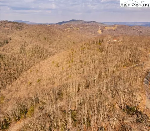 1122 Pine Ridge Rd, Beech Mountain, NC 28604 photo 12