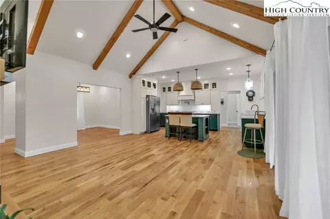 153 Crossmor Dr, Todd, NC 28684 photo 10