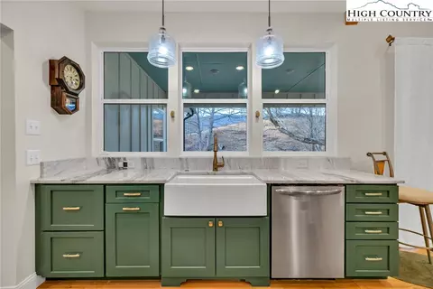 153 Crossmor Dr, Todd, NC 28684 photo 13