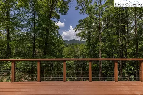 251 Deer Run Rd, Deep Gap, NC 28618 photo 4