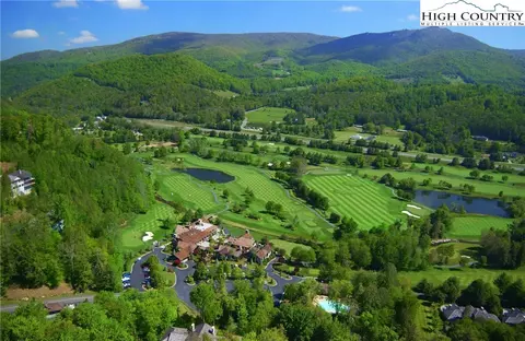 346 Wren Way, Banner Elk, NC 28604 photo 9