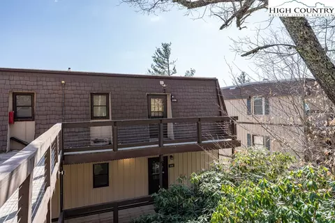 101 Upper Holiday Ln #H332, Beech Mountain, NC 28604