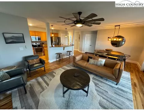 180 Indian Paintbrush Dr #RA-2, Banner Elk, NC 28604