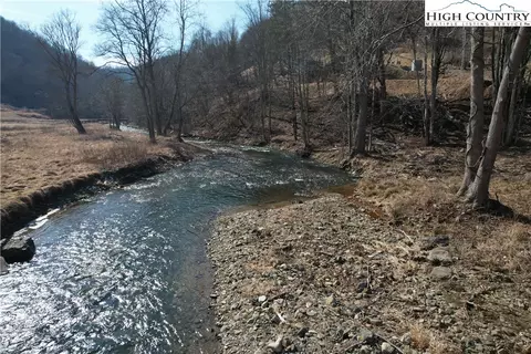 00 Us 19 Hwy, Newland, NC 28657